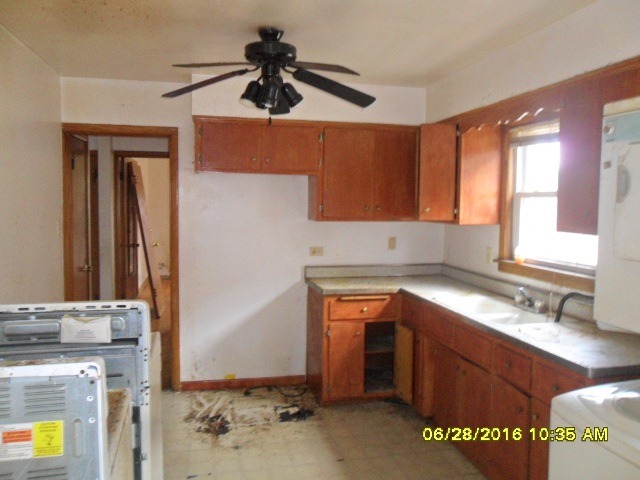 3536 W 83rd Pl, Chicago, IL 60652 photo 10