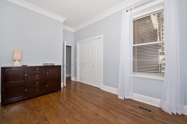 80 Elm St #4, Chicago, IL 60611 photo 7
