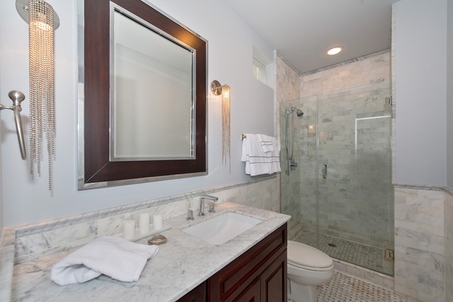 80 Elm St #4, Chicago, IL 60611 photo 8