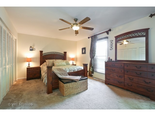 300 E Sheridan Dr, Bartlett, IL 60103 photo 12