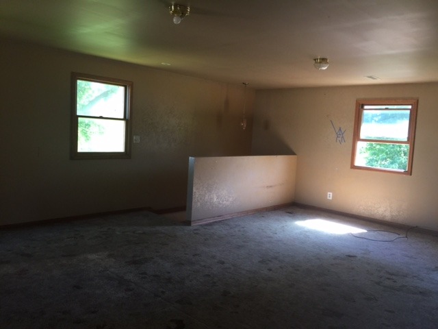 115 E Hardanger Gate, Lee, IL 60530 photo 4