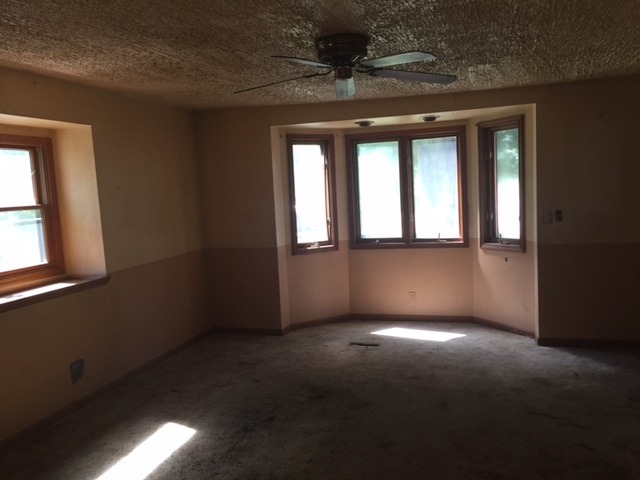 115 E Hardanger Gate, Lee, IL 60530 photo 3