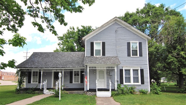 301 E Jefferson St, Gardner, IL 60424 photo 1