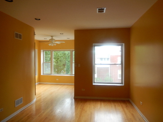 1940 E 72nd Pl #2B, Chicago, IL 60649 photo 3