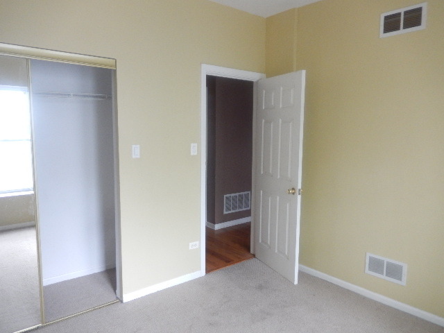 1940 E 72nd Pl #2B, Chicago, IL 60649 photo 10