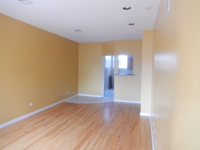 1940 E 72nd Pl #2B, Chicago, IL 60649 photo 5