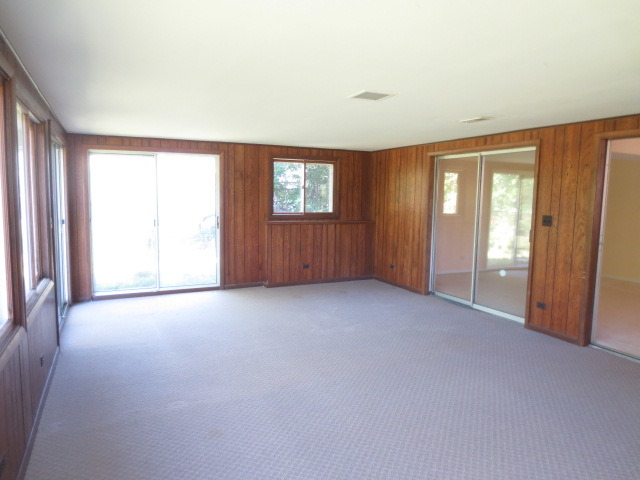 1460 Ashley Rd, Hoffman Estates, IL 60169 photo 16