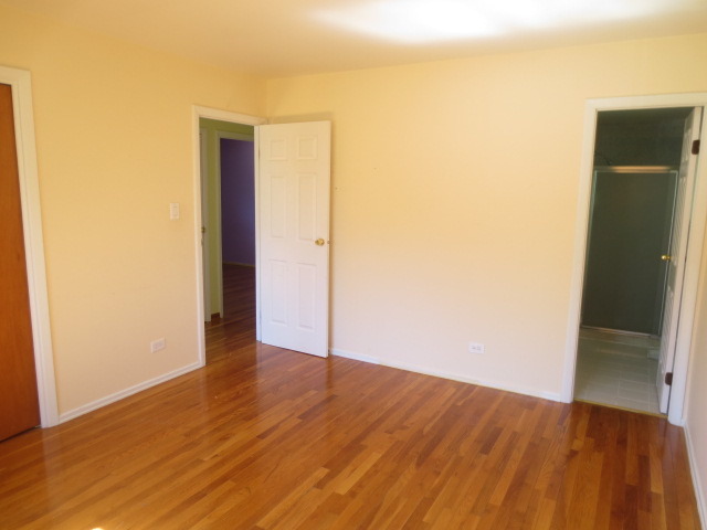 1460 Ashley Rd, Hoffman Estates, IL 60169 photo 9