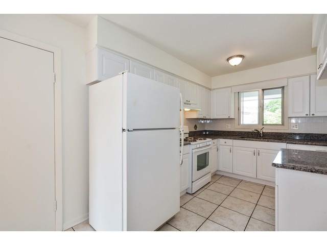 871 Queenswood Ct, Wheaton, IL 60189 photo 5