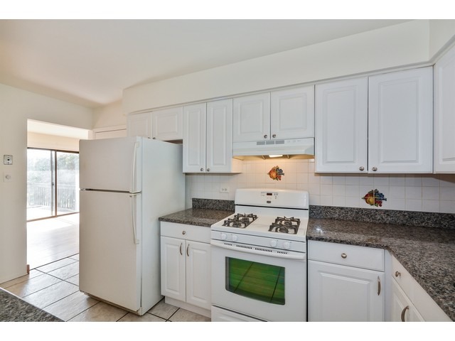 871 Queenswood Ct, Wheaton, IL 60189 photo 6