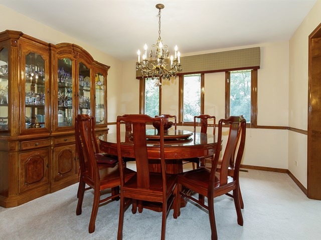 1815 Kevin Ave, Elgin, IL 60123 photo 9