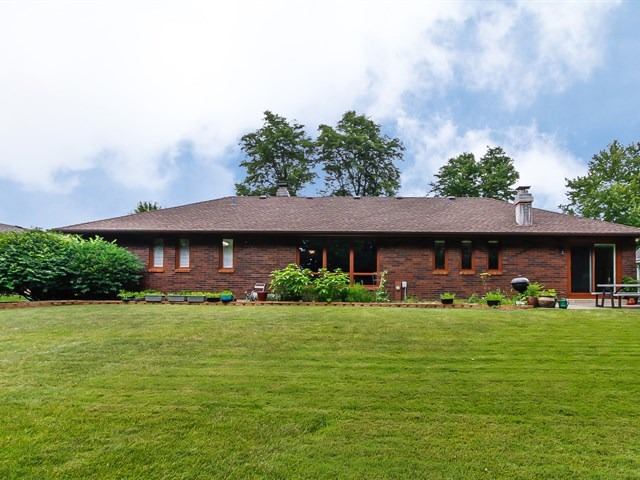 1815 Kevin Ave, Elgin, IL 60123 photo 21