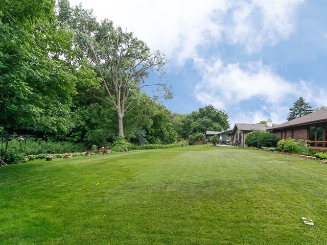 1815 Kevin Ave, Elgin, IL 60123 photo 19