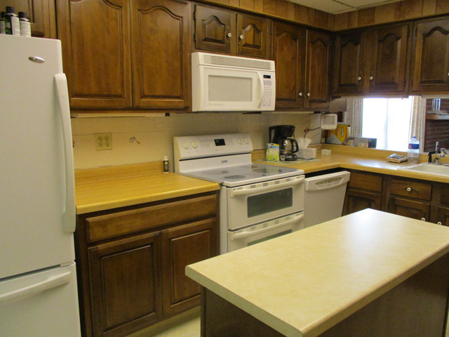 405 E Minnesota St, Spring Valley, IL 61362 photo 2
