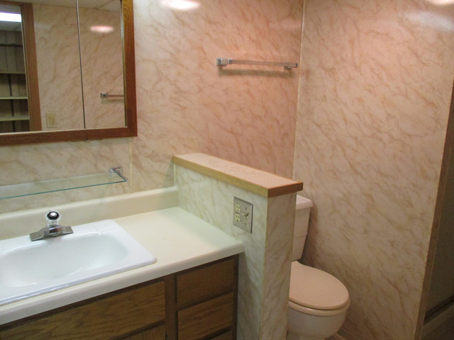 405 E Minnesota St, Spring Valley, IL 61362 photo 9