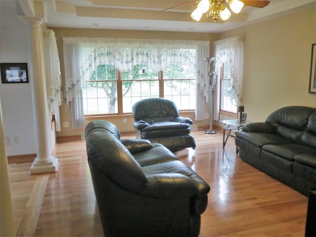 1256 Trail Dr, Dixon, IL 61021 photo 4