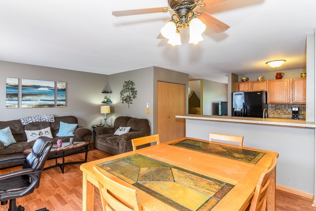 1904 S Austrian Pine St, Lockport, IL 60441 photo 6