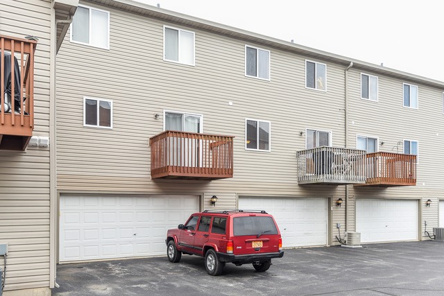 1904 S Austrian Pine St, Lockport, IL 60441 photo 15