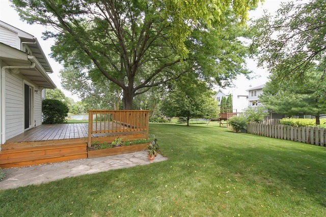 361 Tanoak Ct, Bartlett, IL 60103 photo 24