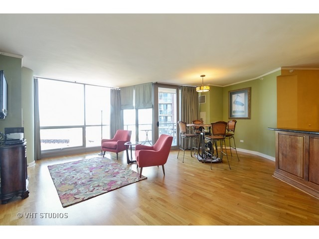 420 E Waterside Dr #613, Chicago, IL 60601 photo 3