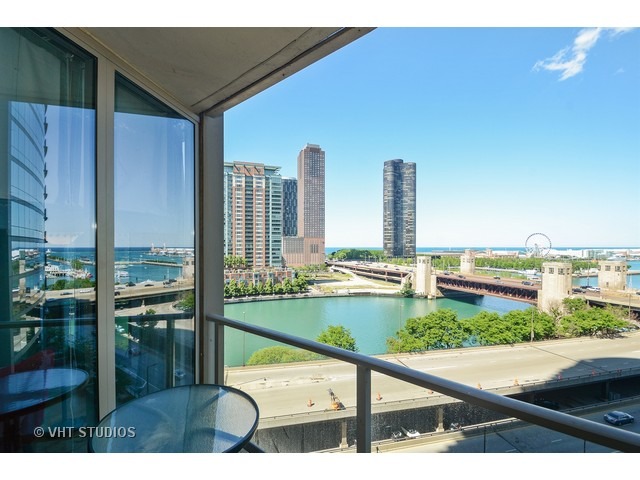 420 E Waterside Dr #613, Chicago, IL 60601 photo 12