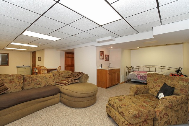 263 Shawnee Cir, Bartlett, IL 60103 photo 16