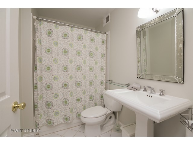 708 Apple Tree Ln, Glencoe, IL 60022 photo 21