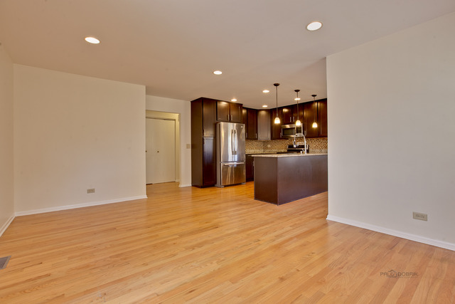 3789 N Alder Dr, Hoffman Estates, IL 60192 photo 8