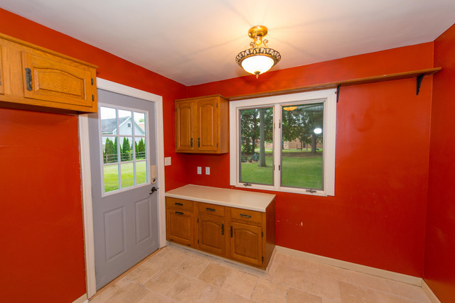32 W064 Army Trail Rd, Wayne, IL 60184 photo 14