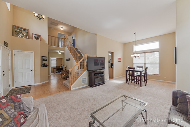 2714 Stonebridge Dr, Plainfield, IL 60586 photo 4