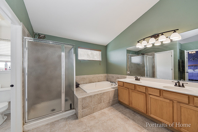 2714 Stonebridge Dr, Plainfield, IL 60586 photo 12