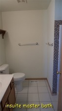 504 Shadow Dr, Harvard, IL 60033 photo 9