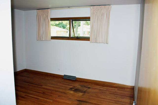 850 Ford Ave, Elgin, IL 60120 photo 8
