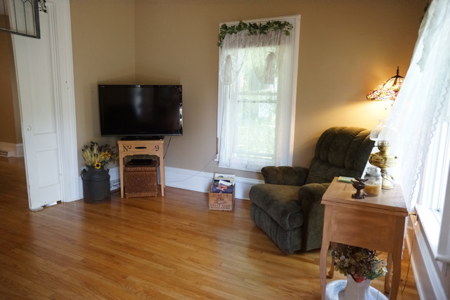 400 W Reader St, Elburn, IL 60119 photo 7