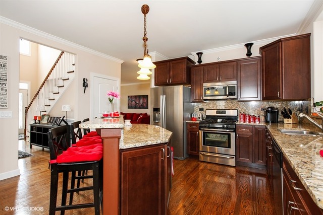 26506 Silverleaf Dr, Plainfield, IL 60585 photo 5