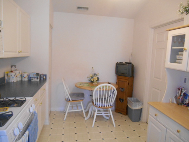 21222 W Walnut Dr #C, Plainfield, IL 60544 photo 3