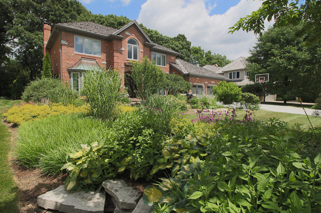 23 W306 Hampton Cir, Naperville, IL 60540 photo 1
