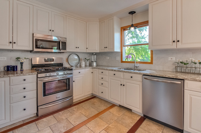 14622 S Naperville Rd, Plainfield, IL 60544 photo 3