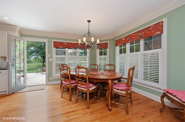 2804 Independence Ave, Glenview, IL 60026 photo 7