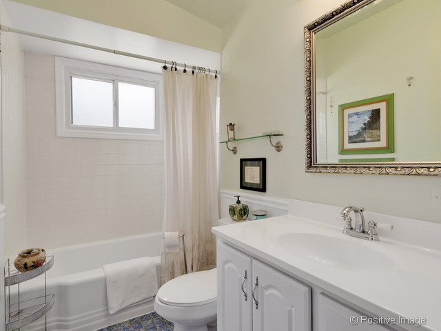1120 Wakeman Ave, Wheaton, IL 60187 photo 12