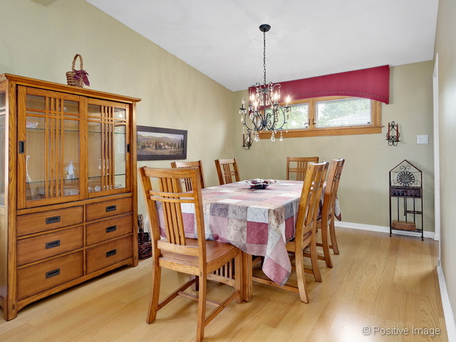 1120 Wakeman Ave, Wheaton, IL 60187 photo 6