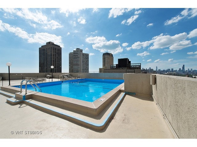 2728 N Hampden Ct #1305, Chicago, IL 60614 photo 8