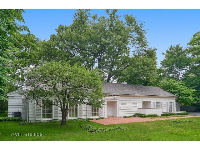 830 Normandy Ln, Glenview, IL 60025 photo 1