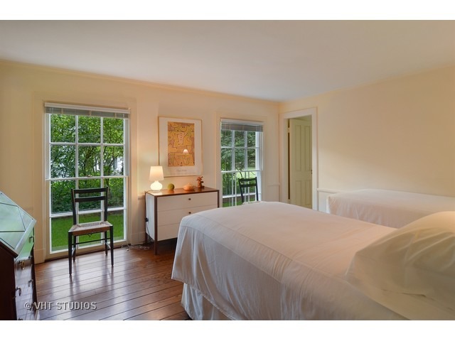 830 Normandy Ln, Glenview, IL 60025 photo 18