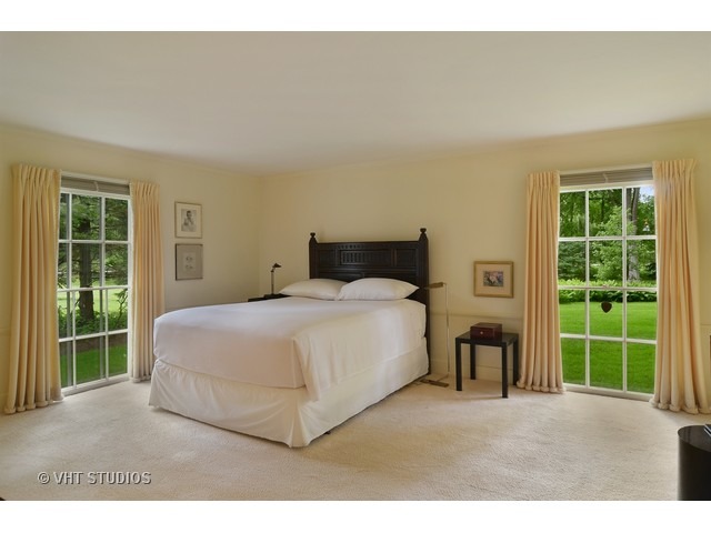 830 Normandy Ln, Glenview, IL 60025 photo 14