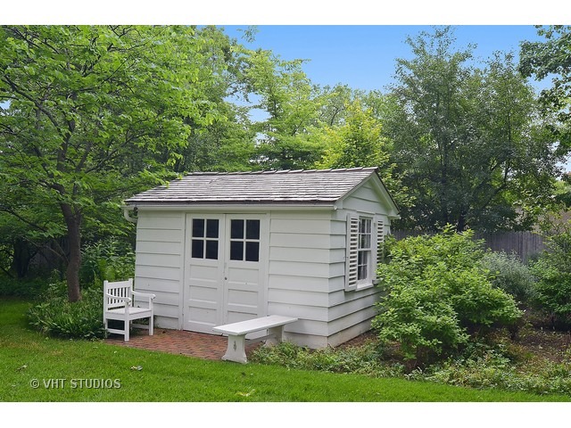 830 Normandy Ln, Glenview, IL 60025 photo 25