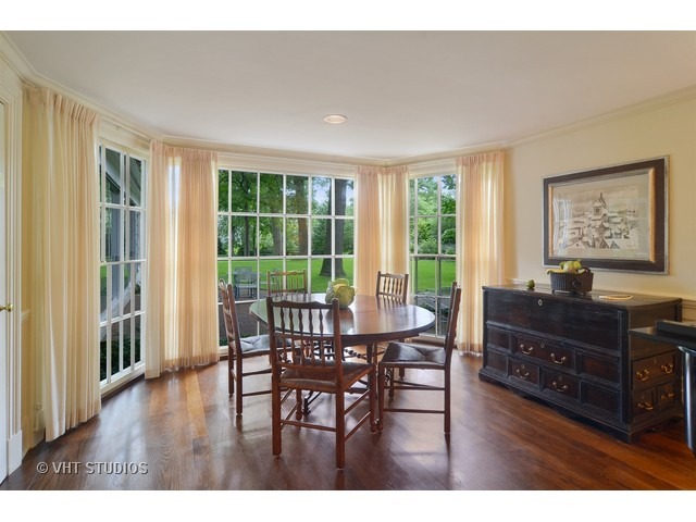 830 Normandy Ln, Glenview, IL 60025 photo 11