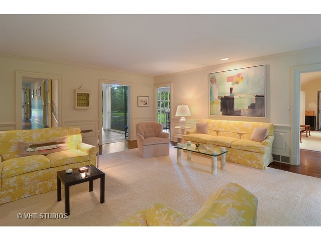 830 Normandy Ln, Glenview, IL 60025 photo 7
