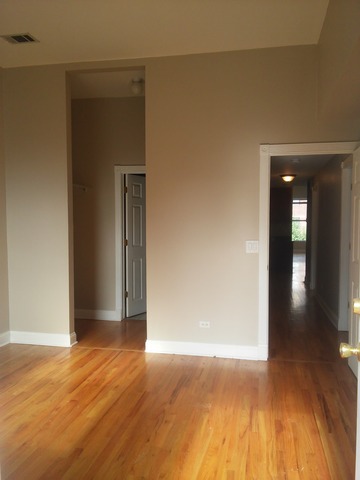 3540 S Prairie Ave #2, Chicago, IL 60653 photo 16