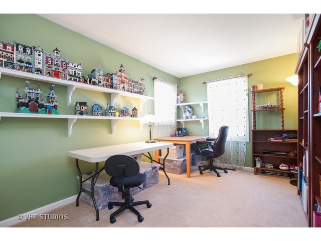 610 Yardley Ln, Hoffman Estates, IL 60169 photo 6